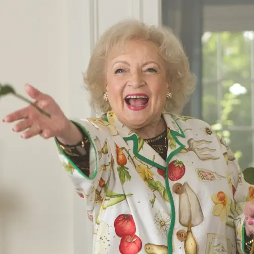 Betty White 1 ,