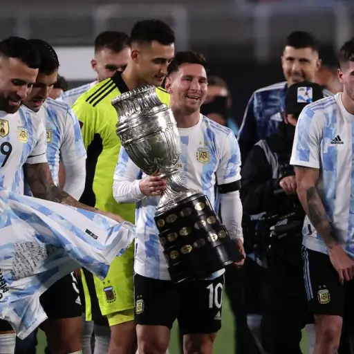 campeones-del-mundo-en-2021-emisoras-unidas- ,