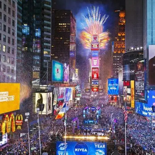 times-square-new-years-even-ninja-stream-celebration ,