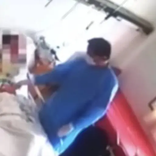 kinesiologo-abusa-paciente-coma ,