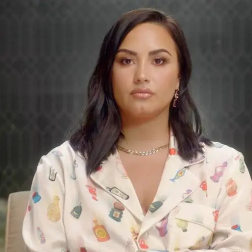 Demi Lovato ,