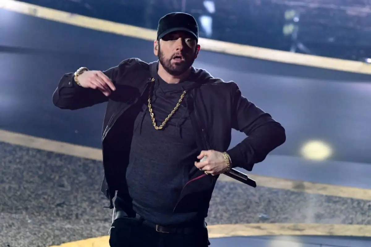 eminem-d7c5d1f3b0c90d3bbe2b97fd6334a8e5.jpg, 