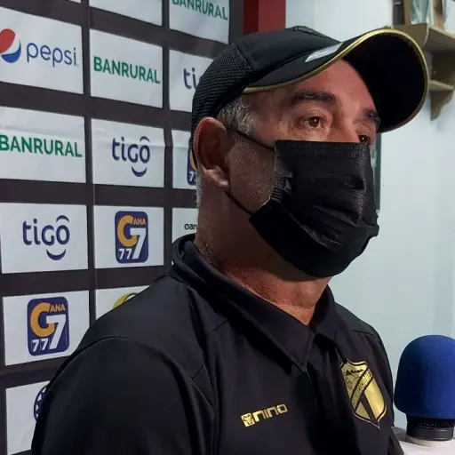 Willy Coito, técnico de Comunicaciones ,