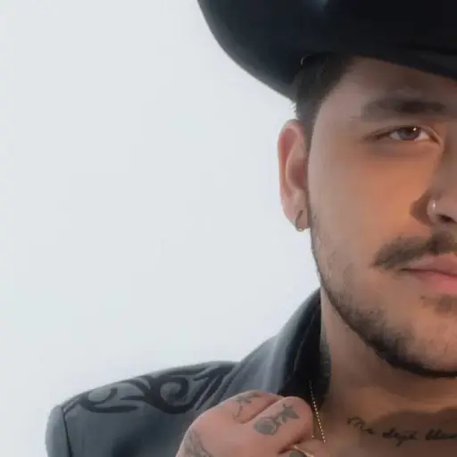 Christian Nodal ,
