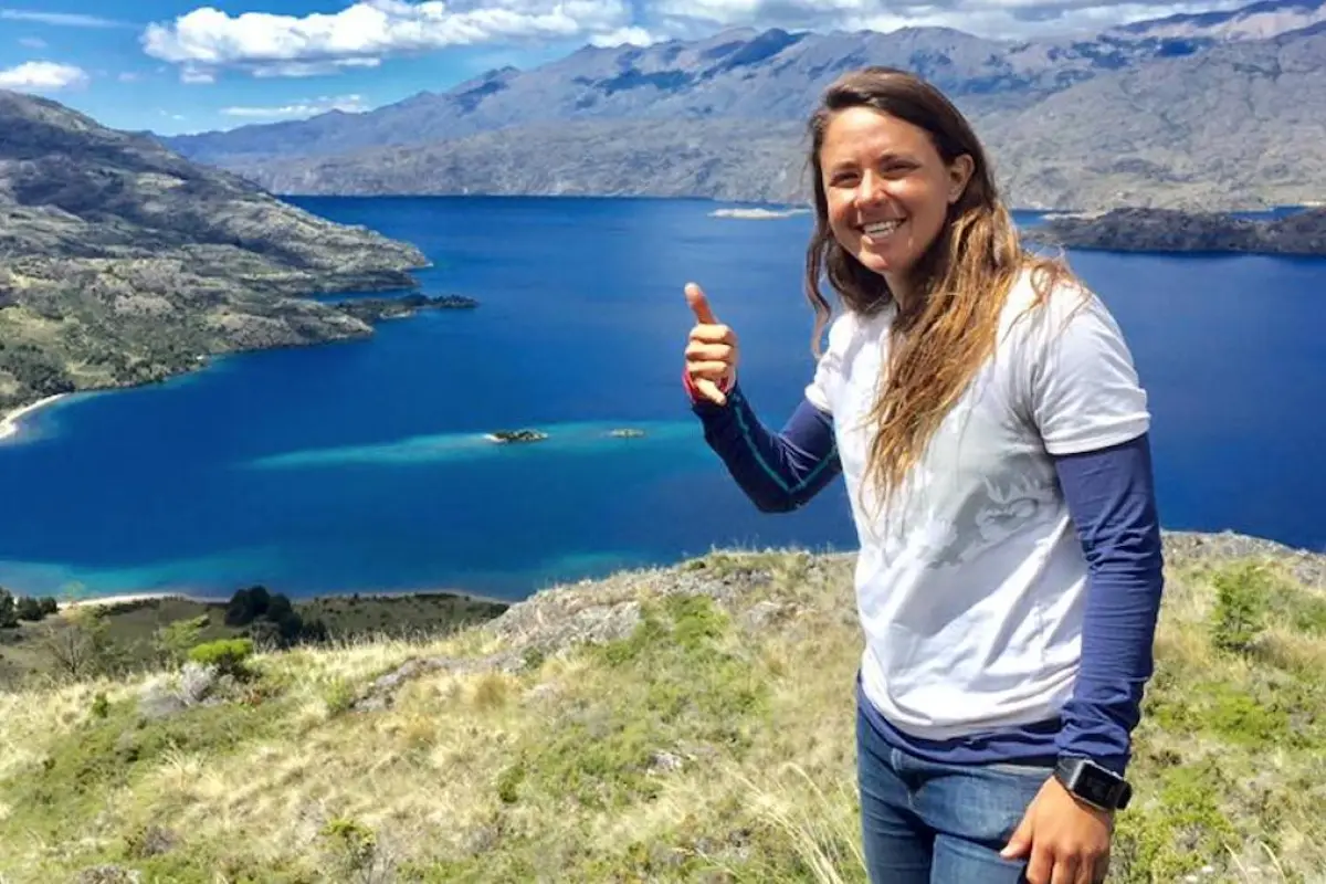 daniela-andrade-recorrera-chile-a-pie-emisoras-unidas-, 