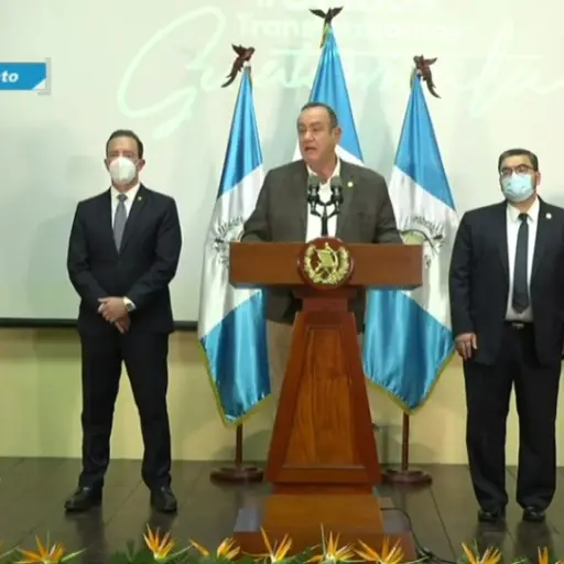 CONFERENCIA-GIAMMATTEI-COMBUSTIBLE-EMISORAS-UNIDAS ,