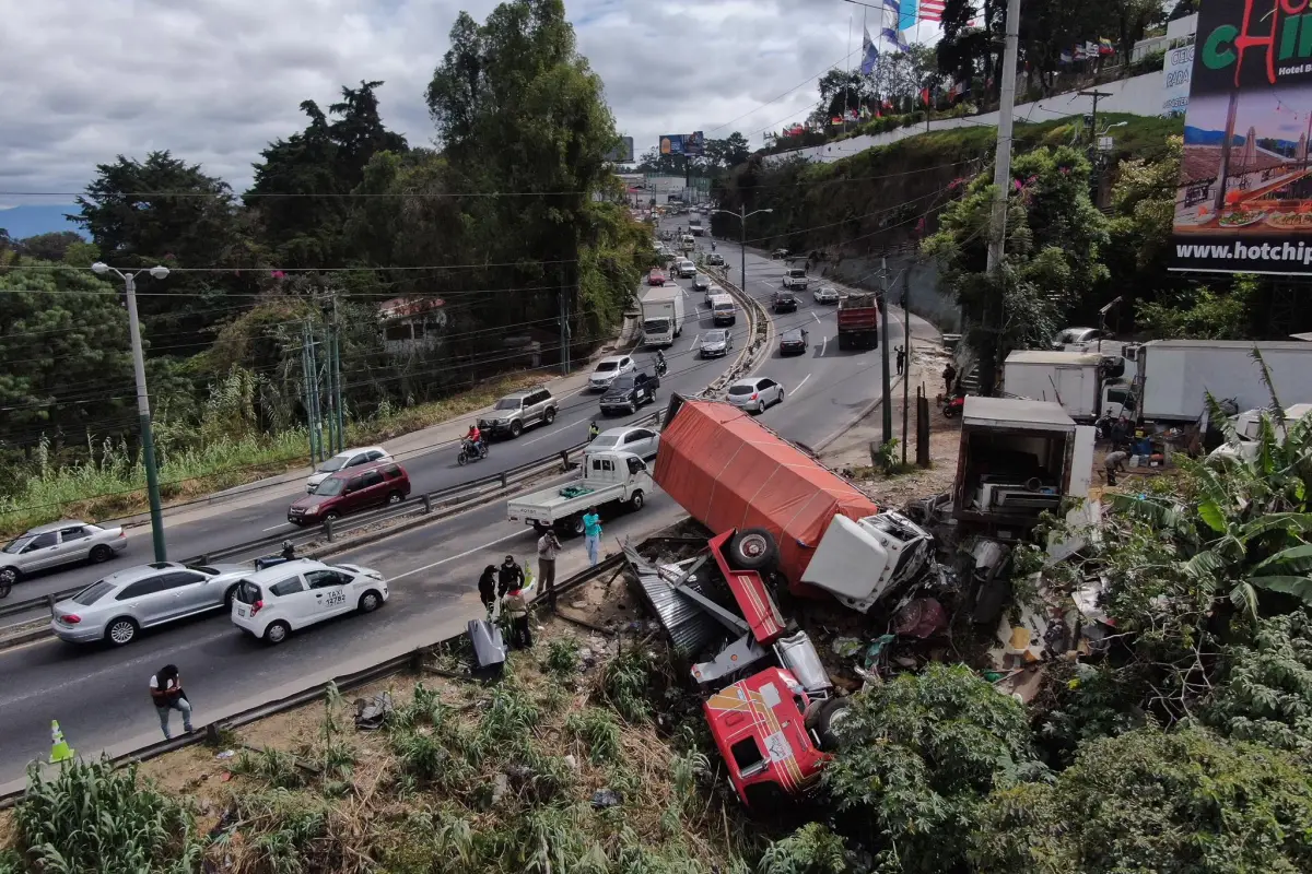 accidente-kilometro-17-ruta-interamericana-en-mixco-12-de-enero-2023-fotos-edwin-bercian-publinews-emisoras-unidas-eu-1.jpg, 