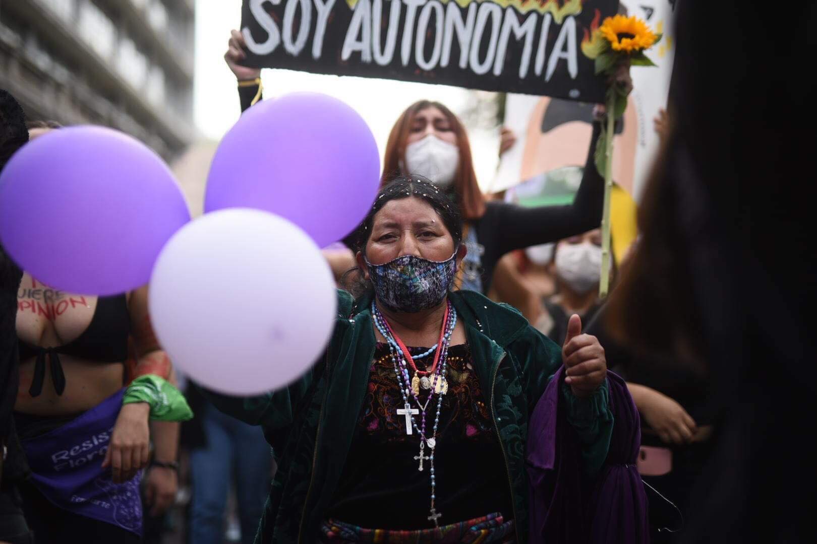 plaza-constitucion-marcha-8-marzo-dia-de-la-mujer-emisoras-unidas7 | 