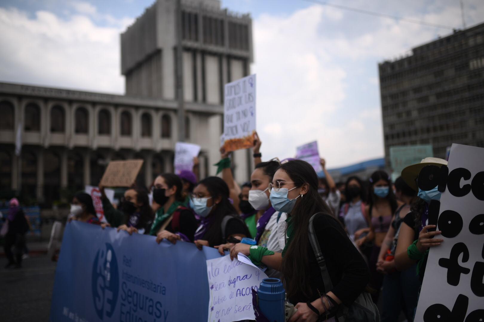 plaza-constitucion-marcha-8-marzo-dia-de-la-mujer-emisoras-unidas10 | 