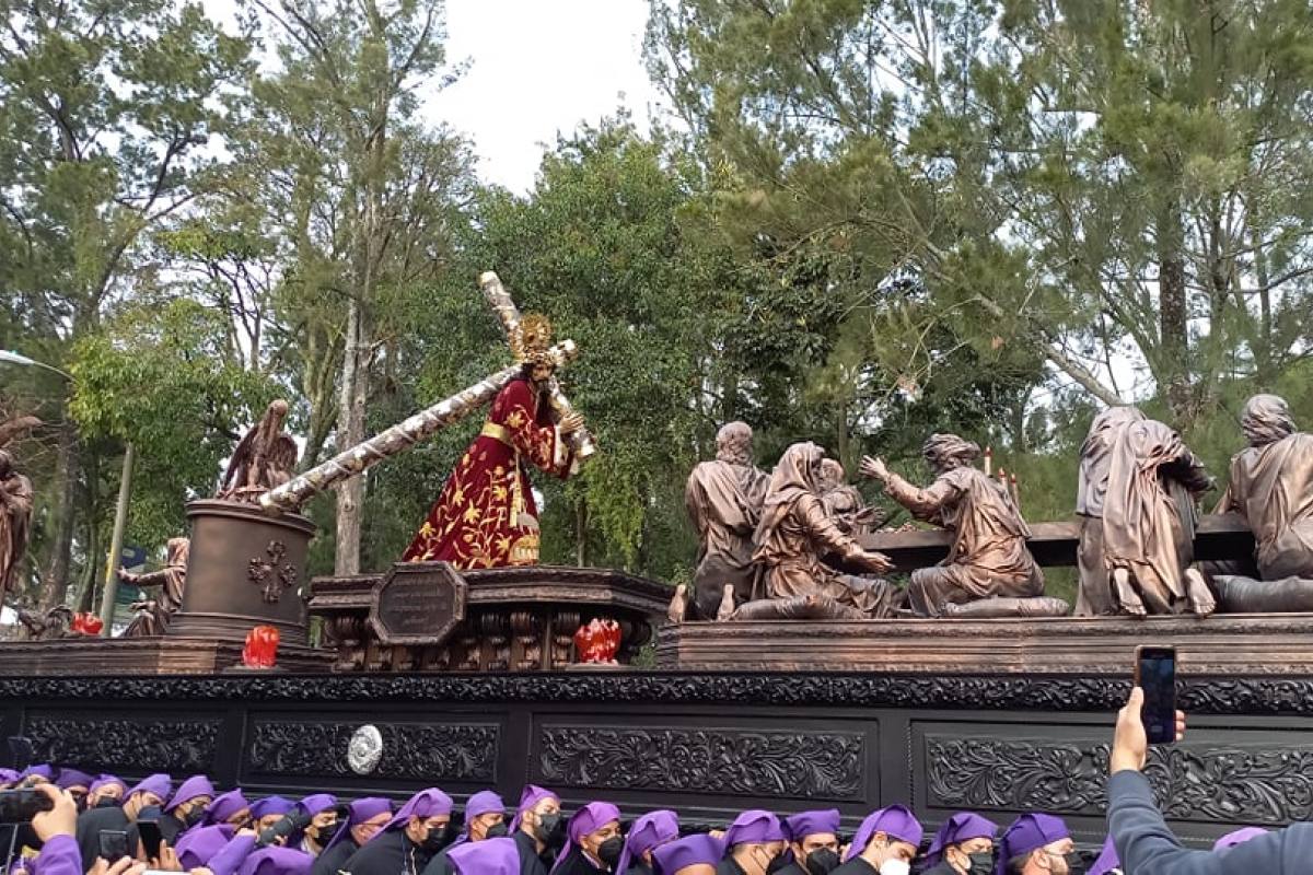Viernes Santo: Procesión de Jesús Nazareno de la Merced