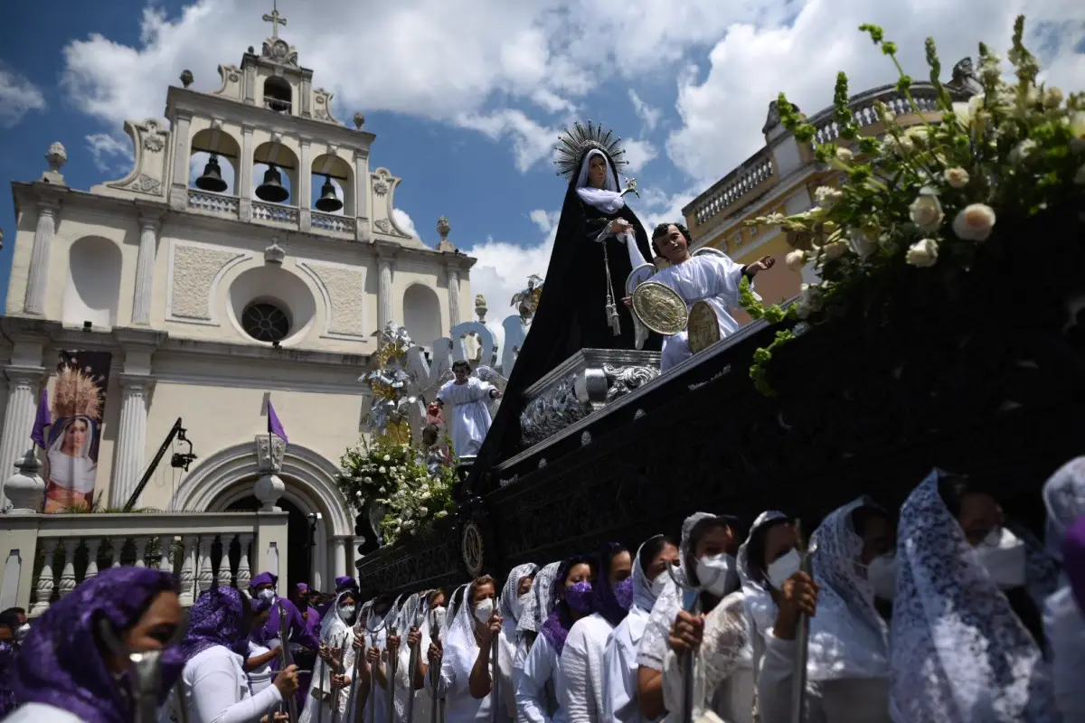 Virgen Nuestra Señora de los Dolores Beatario de Belén Martes Santo Semana Santa 12-abril-2022 fotos edwin bercian publinews emisoras unidas (3), 