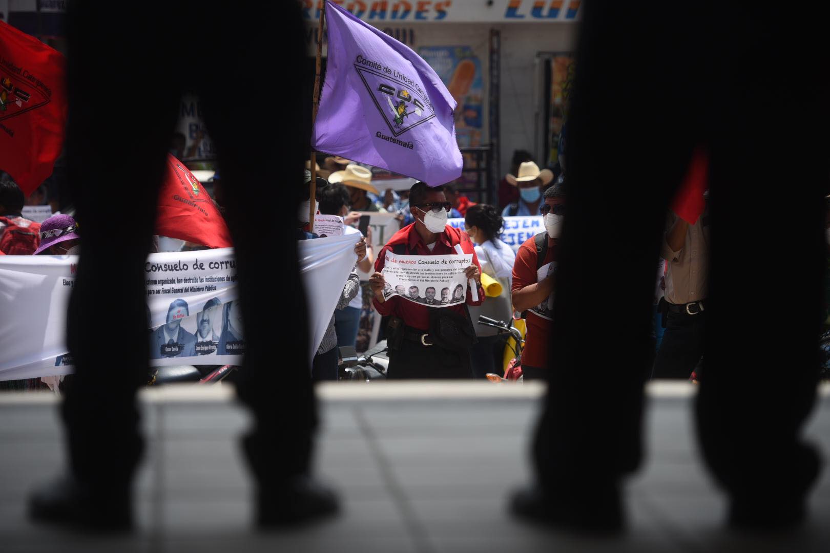 manifestacion-eleccion-fiscal-general-consuelo-porras-emisoras-unidas11 | 