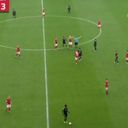 bayern juega con 12 jugadores ,