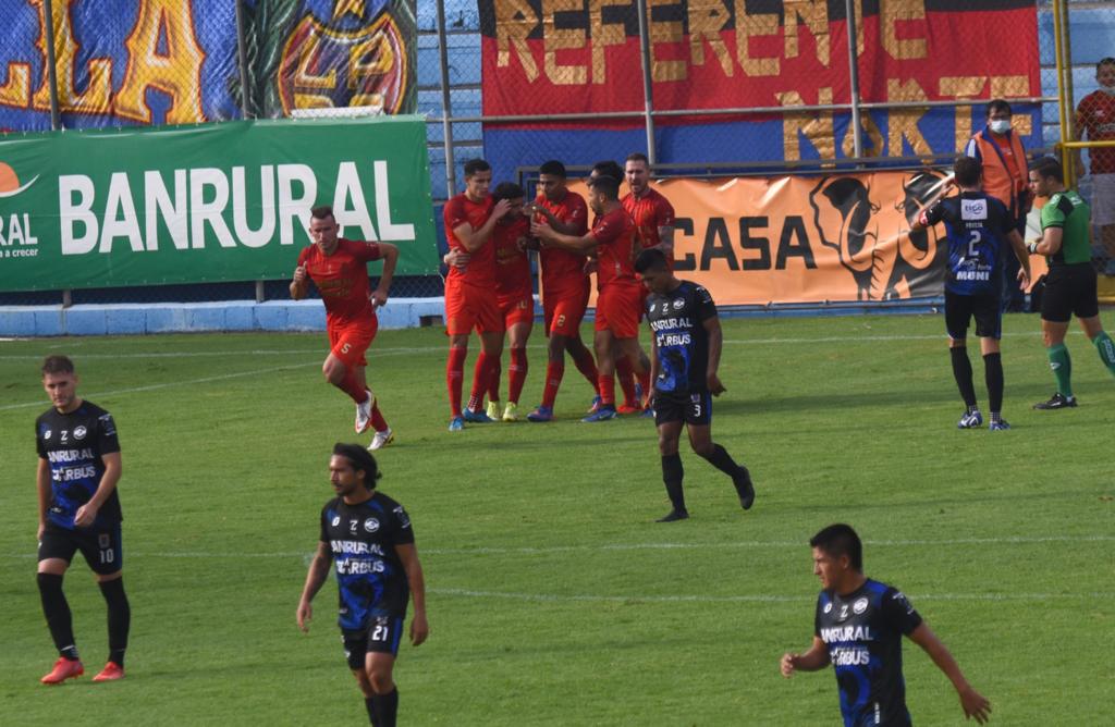 Celebración de Municipal ante Iztapa | 