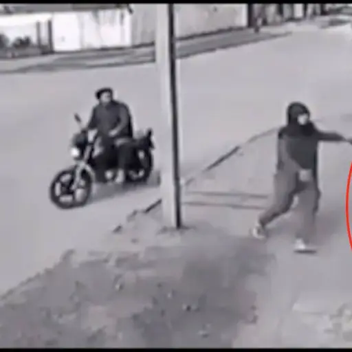 Captura de pantalla 2022-04-28 a la(s) 6.39.27 PM ,