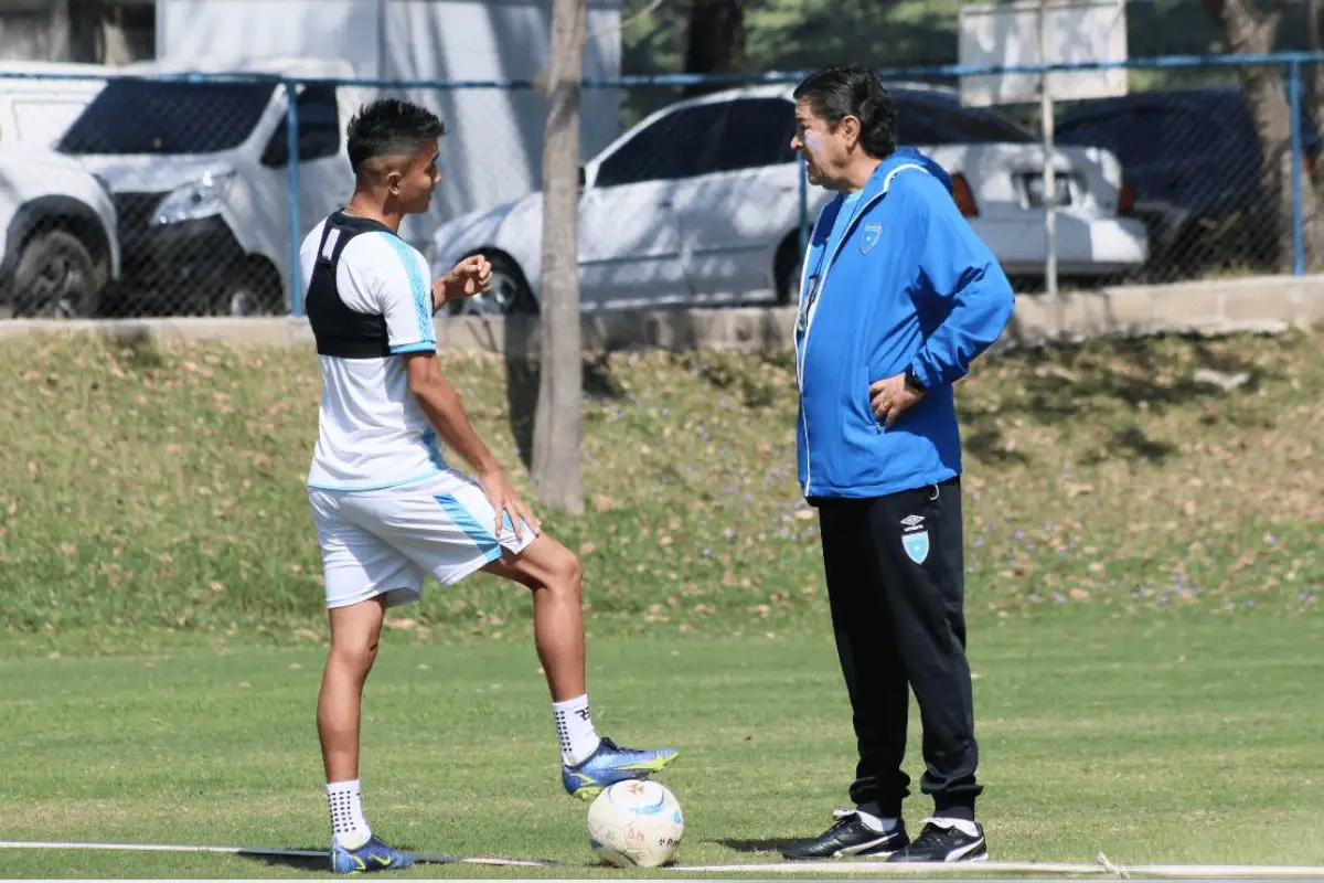 probable-once-de-seleccion-nacional-de-guatemala-ante-cuba-publinews-2.png, 