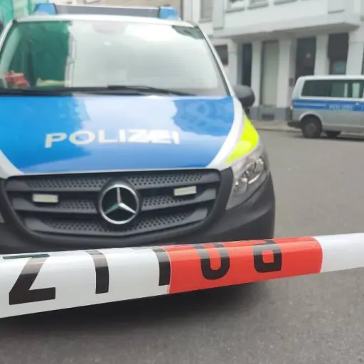 Twitter / @PolizeiBhv