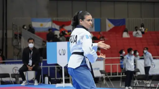 Alejandra Higueros pone a Guatemala en la cima del taekwondo mundial