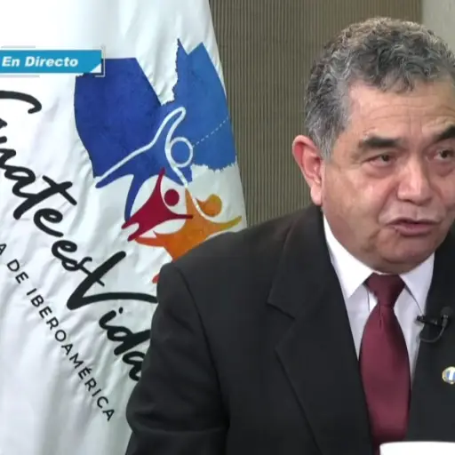 aspirante-fiscal-general-nector-de-leon-emisoras-unidas ,