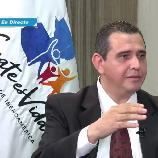 aspirante-fiscal-general-gabriel-garcia-emisoras-unidas3 ,