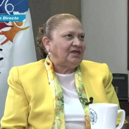 aspirante-fiscal-general-consuelo-porras-emisoras-unidas ,