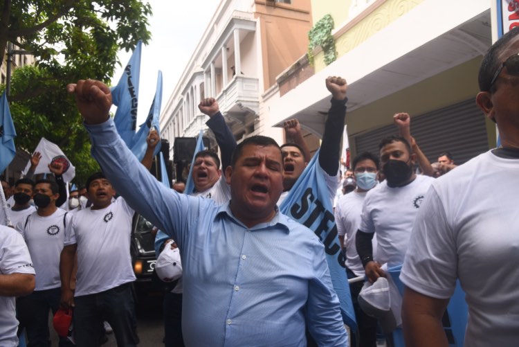 protesta 1 de mayo dia del trabajo 1-5-2022 fotos omar solis publinews emisoras unidas (16) | 