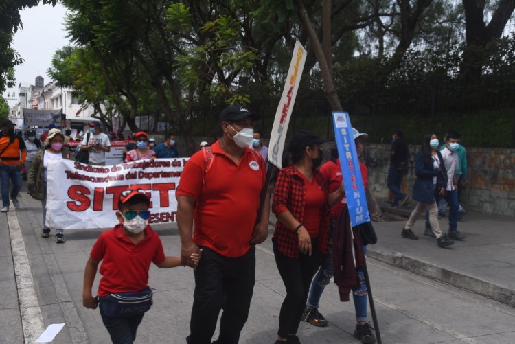 protesta 1 de mayo dia del trabajo 1-5-2022 fotos omar solis publinews emisoras unidas (12) | 