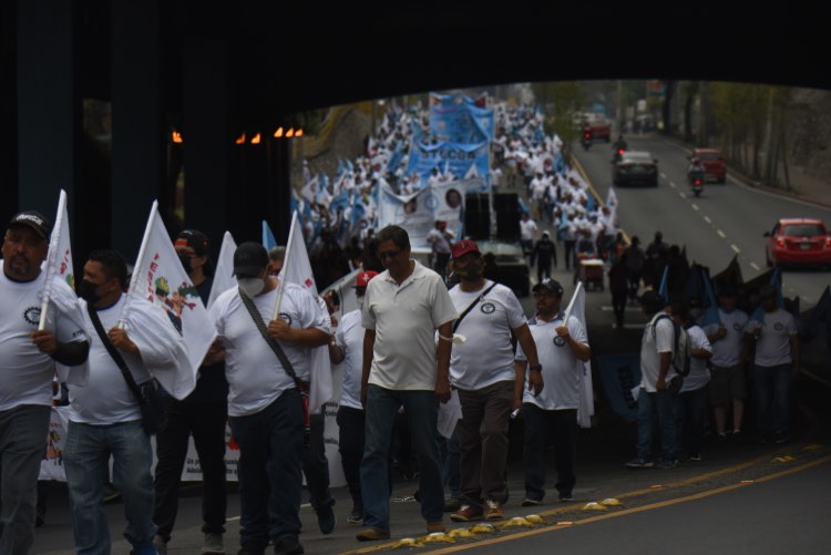 protesta 1 de mayo dia del trabajo 1-5-2022 fotos omar solis publinews emisoras unidas (4) | 