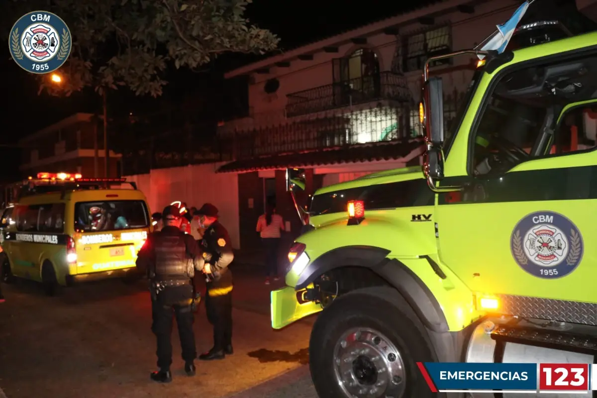 incendio-hogar-menores-adolescentes-zona-2-foto-bomberos-municipales.jpg, 