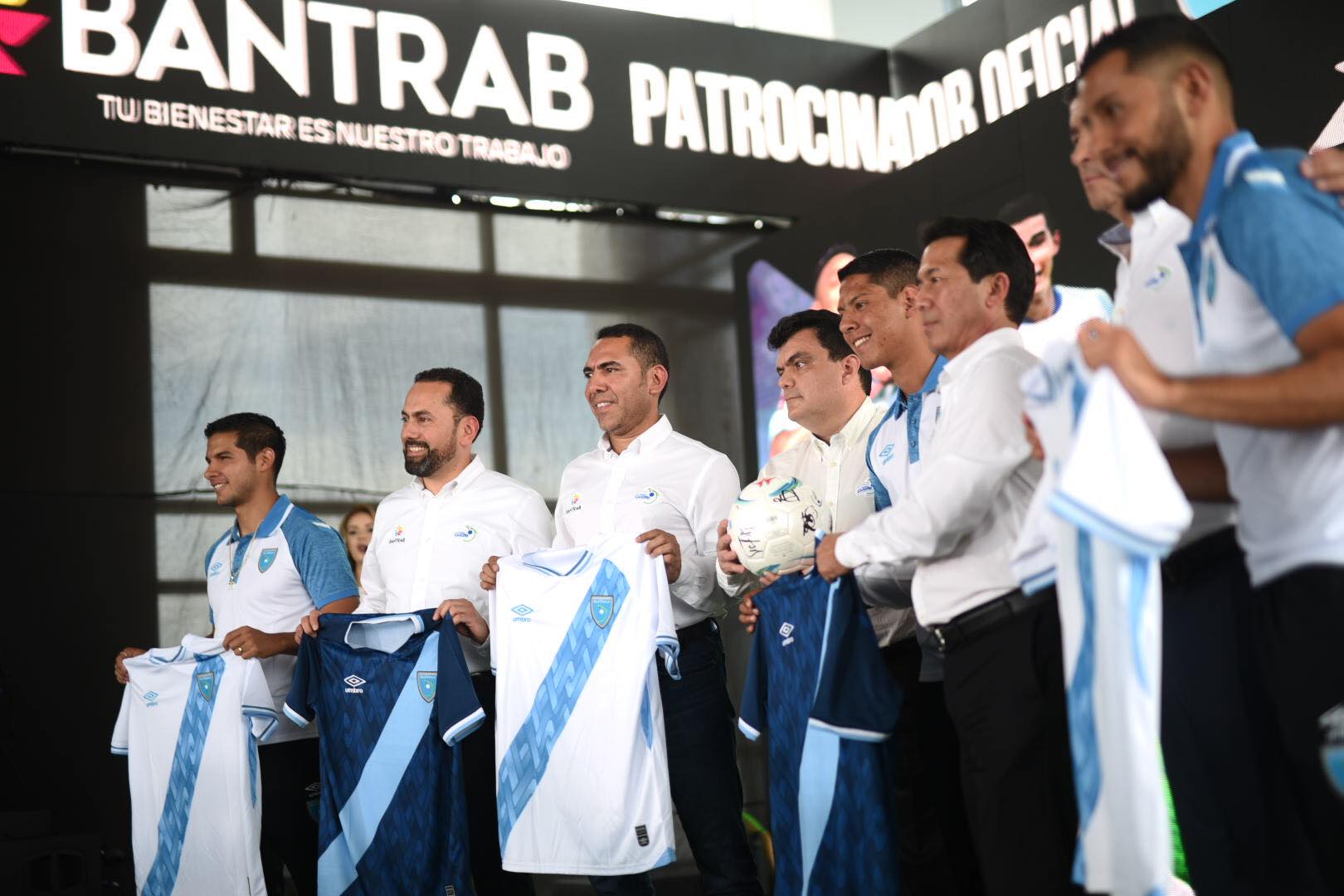 Bantrab se convierte en nuevo patrocinador de la Selección de Guatemala | 