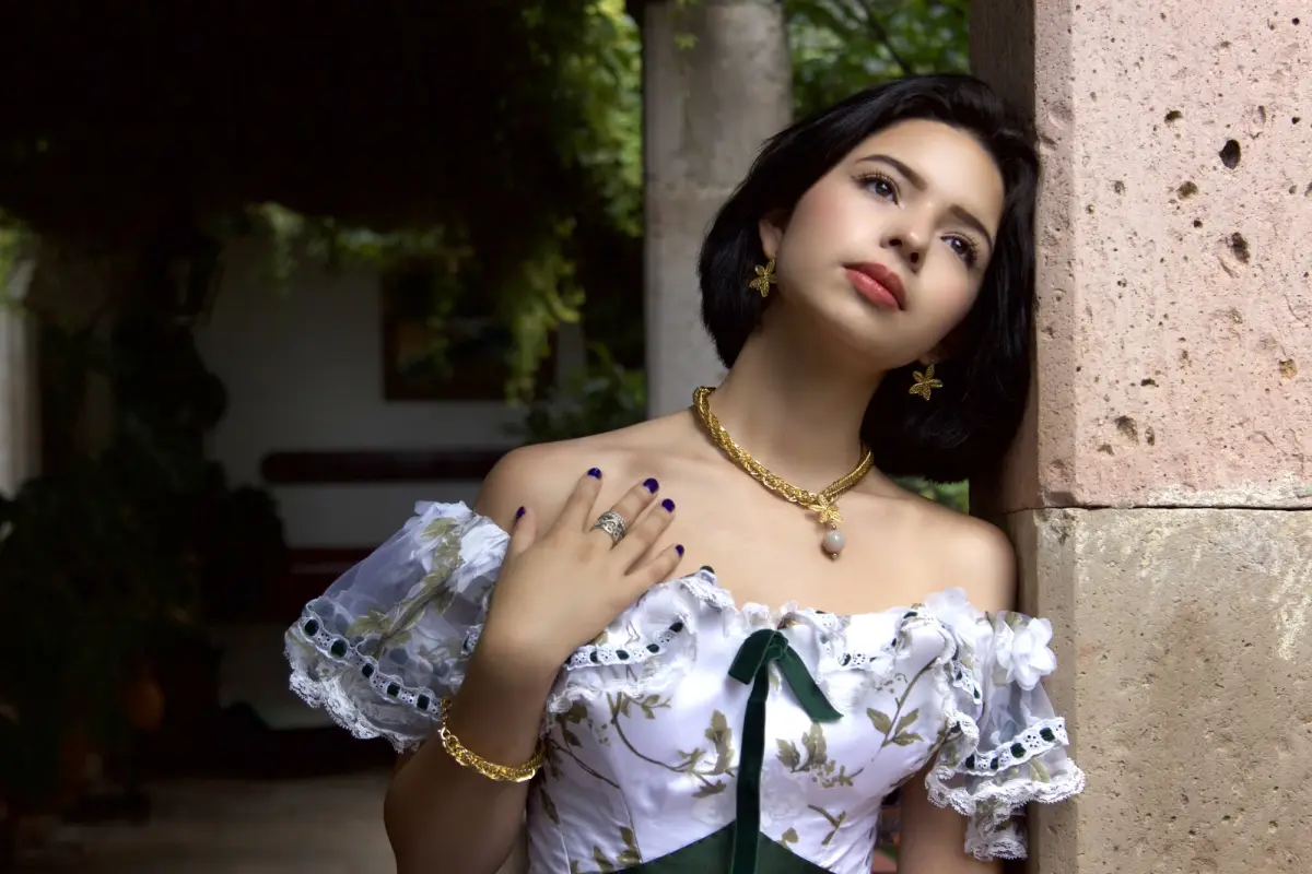 Angela Aguilar, 