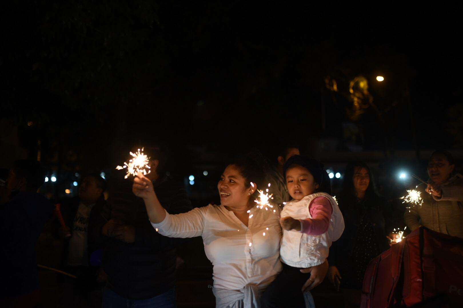 Comunicaciones y sus aficionados celebraron en el Obelisco | 