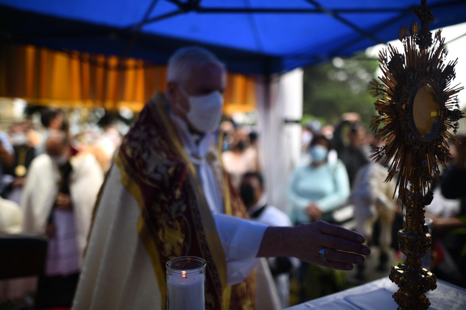 misa-procesion-corpus-christi-emisoras-unidas7 | 