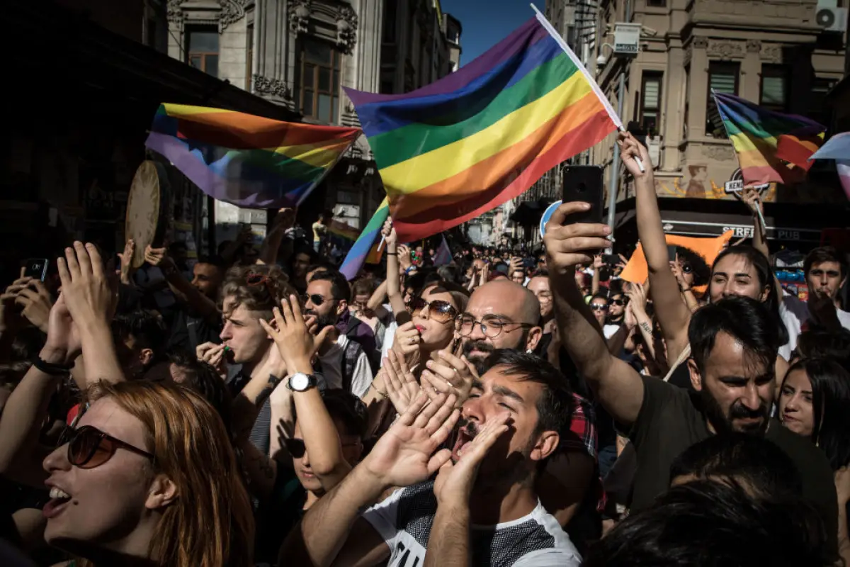 arrestan-400-personas-marcha-orgullo-lgtbq-estambul-publinews-2.jpg, 