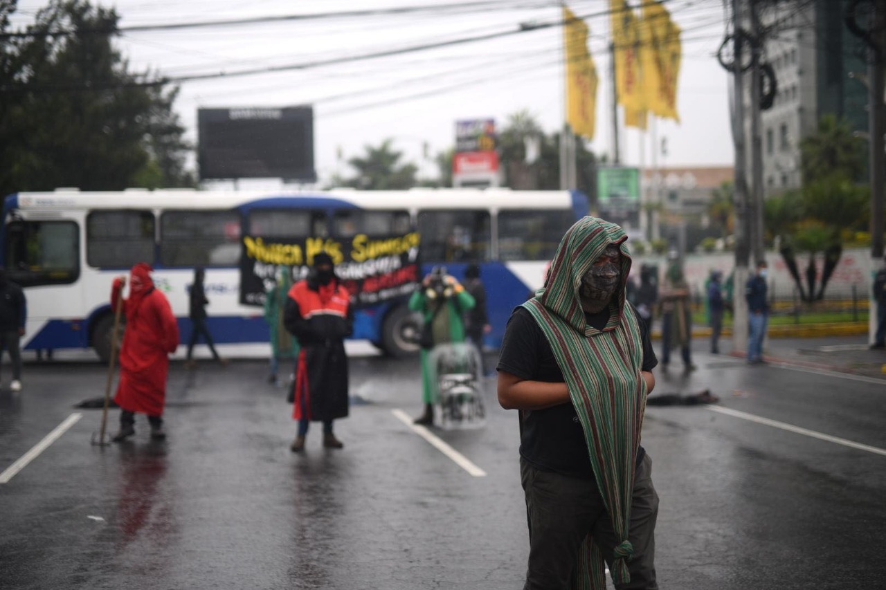 bloqueo-usac-calzada-roosevelt-emisoras-unidas9 | 