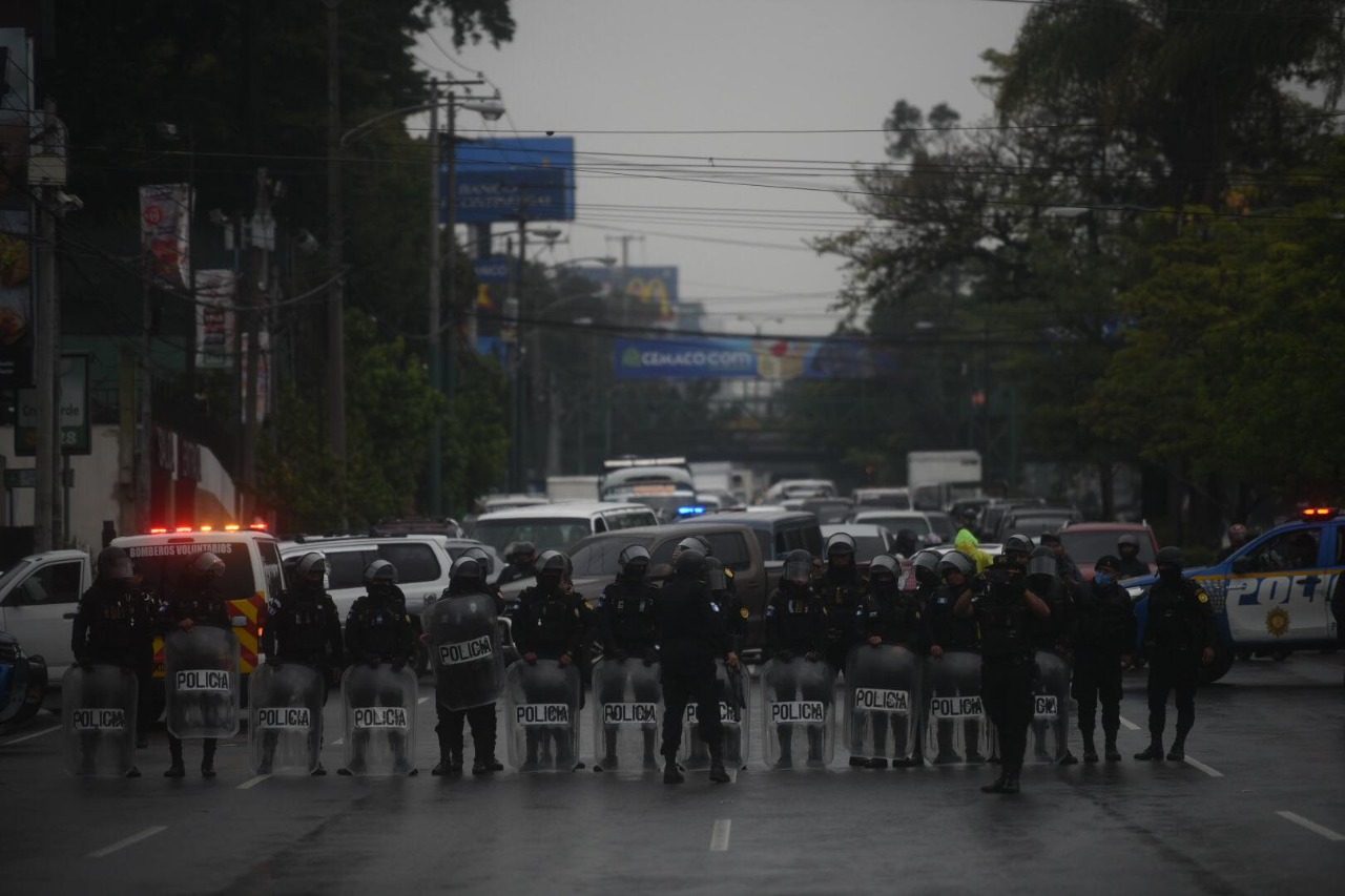 bloqueo-usac-calzada-roosevelt-emisoras-unidas6 | 