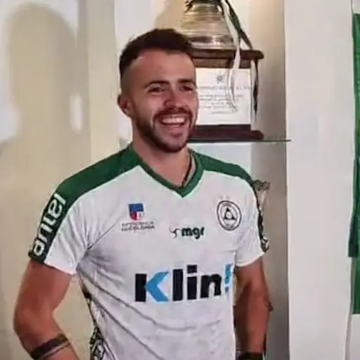 rodrigo-saravia-presentado-en-plaza-colonia-emisoras-unidas- ,