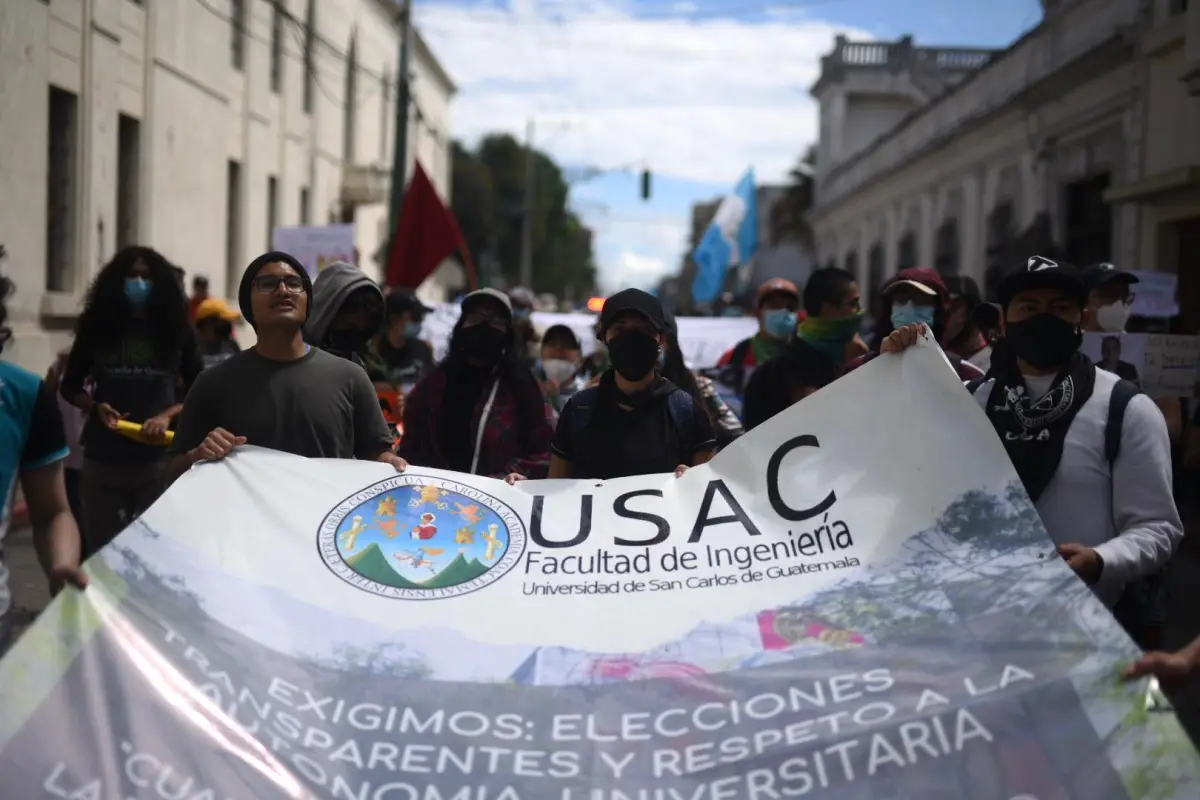 protesta-por-eleccion-de-walter-mazariegos-como-rector-de-la-usac-29-6-2022-5.jpg, 