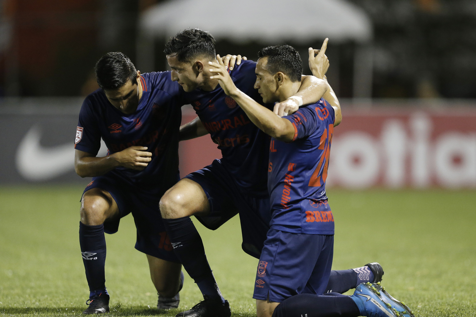 Celebración de Municipal ante Vega Real | 