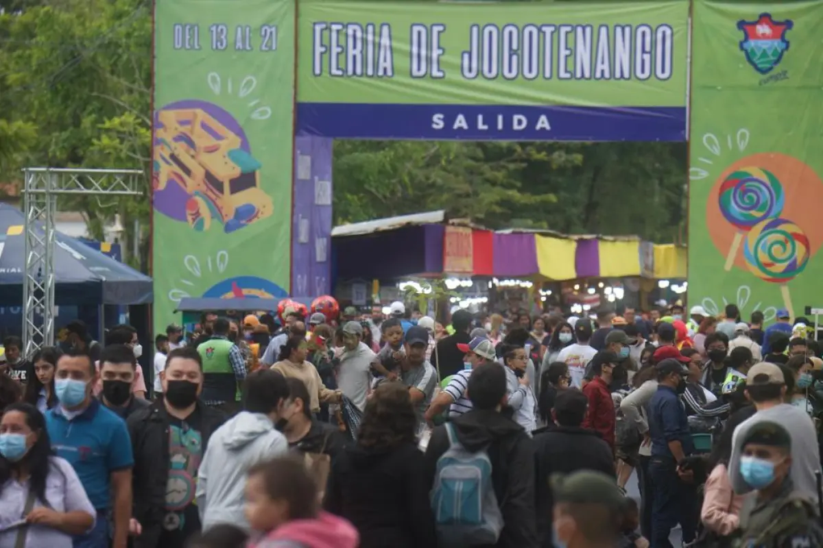 Los comerciantes empezarán a instalarse esta semana para la feria de Jocotenango.  Foto: Omar Solís/Archivo EU.