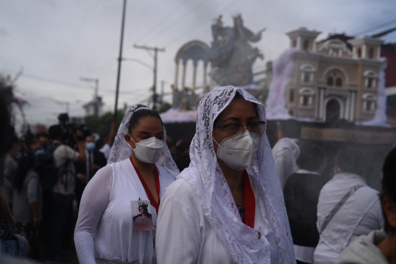 Virgen de la Asunción reparte bendiciones en recorrido procesional-2 | 