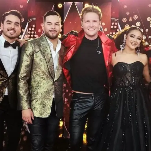 Alexander Acha Nelson Carreras ,