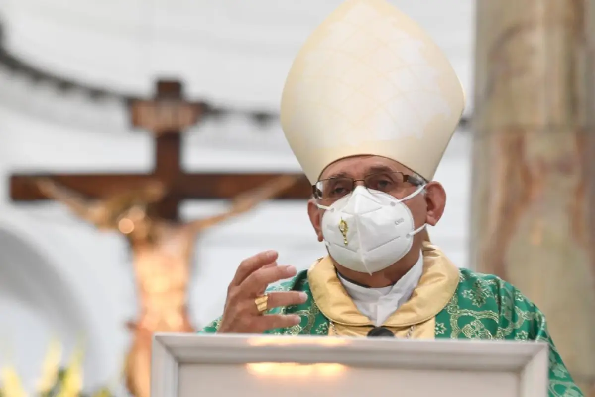 eucaristia-50-aniversario-ordenacion-sacerdotal-cardenal-ramazzini.jpeg, 