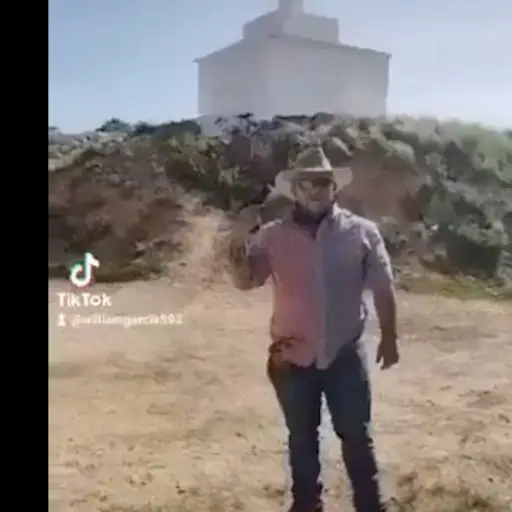 VIDEO. Jutiapaneco acciona su arma por accidente y se salva de morir ,