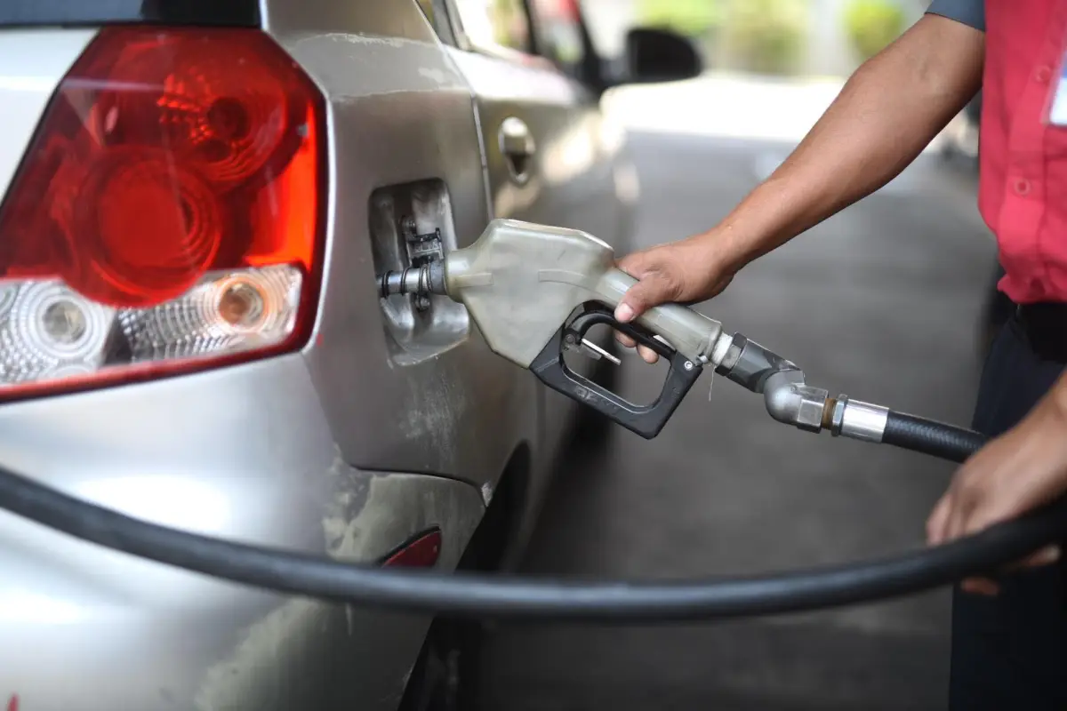 aumento-precios-gasolina-combustibles-17-de-mayor-2022-fotos-edwin-bercian-publinews-emisoras-unidas-11.jpg, 