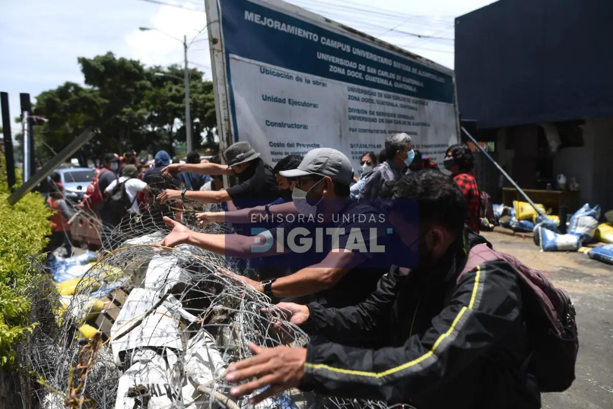 manifestacion-USAC-4-8-2022-foto-edwin-bercian-publinews-emisoras-unidas-2.jpg, 