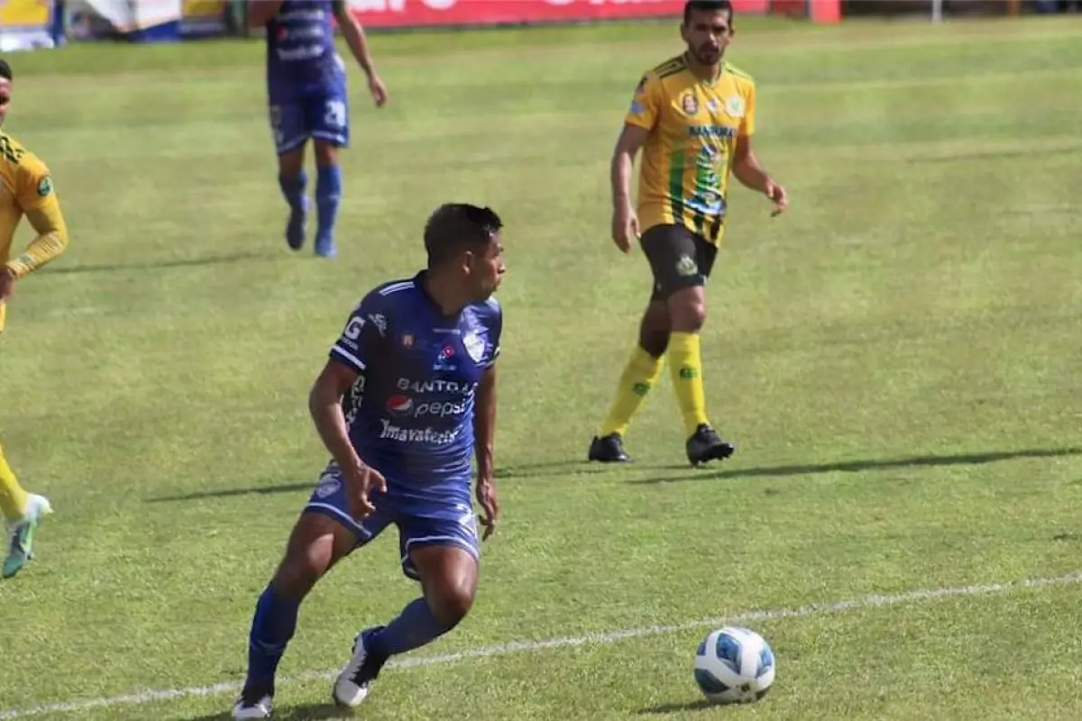 guastatoya-vs-coban-imperial-torneo-apertura-emisoras-unidas-15-1.png, 
