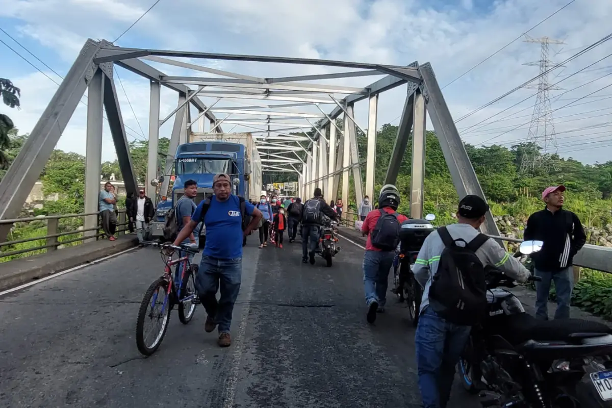 bloqueos-retalhuleu-san-marcos-25-agosto-2022.jpg, 