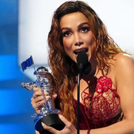 Anitta MTV VMAs ,