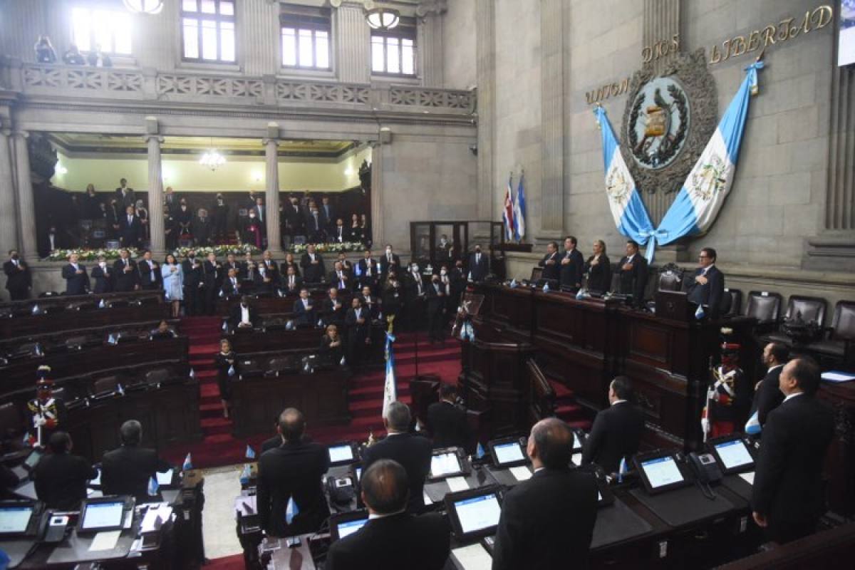 Congreso conmemora los 201 años de Independencia de Guatemala